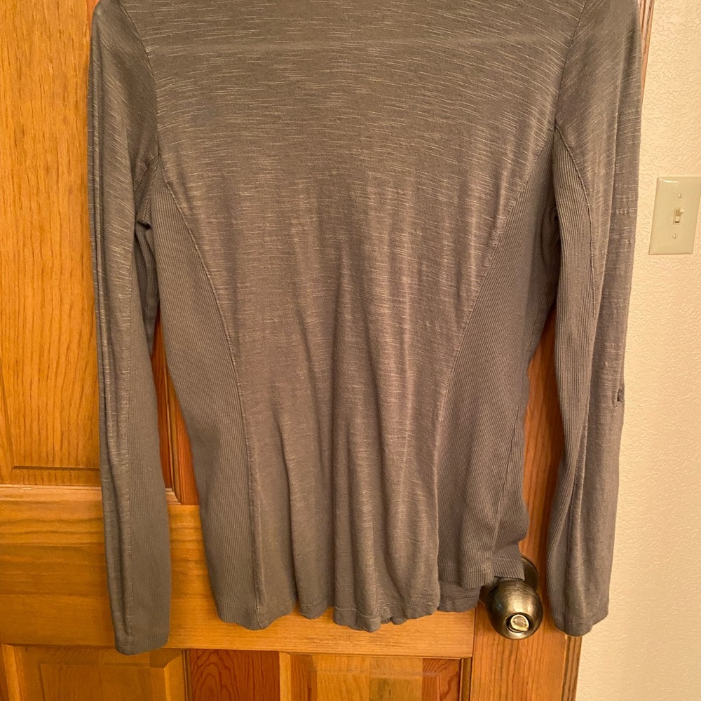 10/10$ Bundle 10 (4-5$) items for a 10$ offer. INC International Concepts Shirt. - Picture 3 of 5